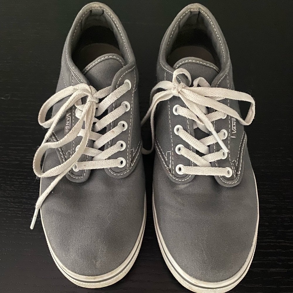 Ladies Vans - Picture 2 of 5